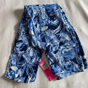 Lilly Pulitzer NWT Kelly Skinny Ankle Pant in blue You’re the Zest print